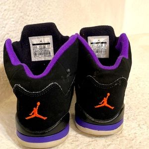 These Jordan’s are an 11C and in in extremely good condition.